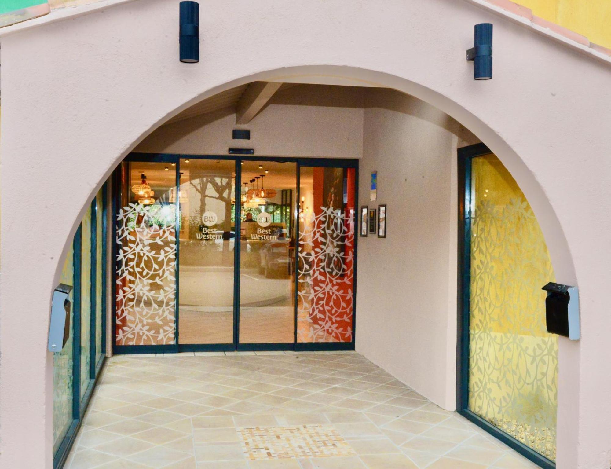 Best Western Gemenos Villa Florette Exterior foto