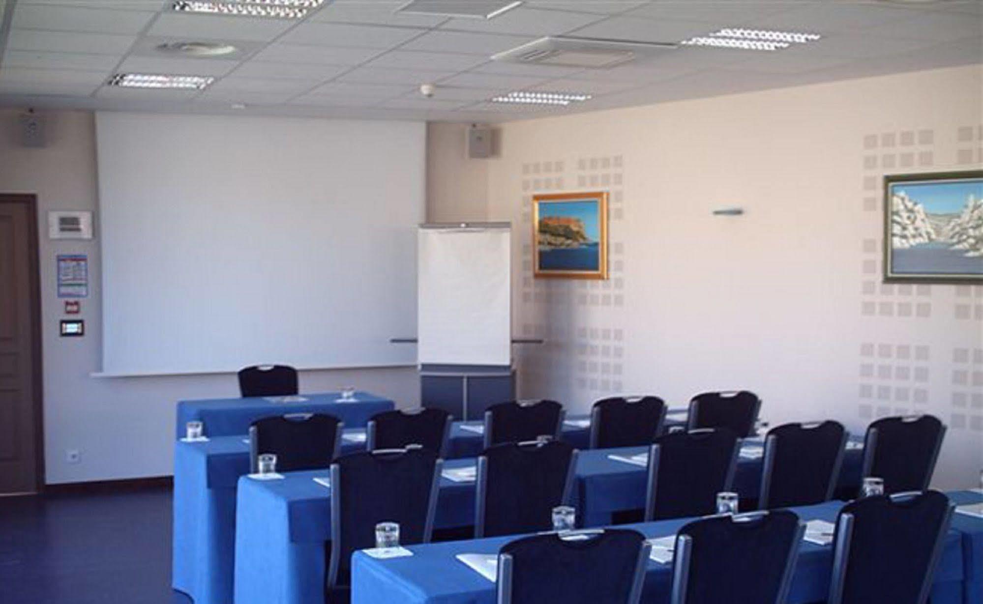 Best Western Gemenos Villa Florette Exterior foto